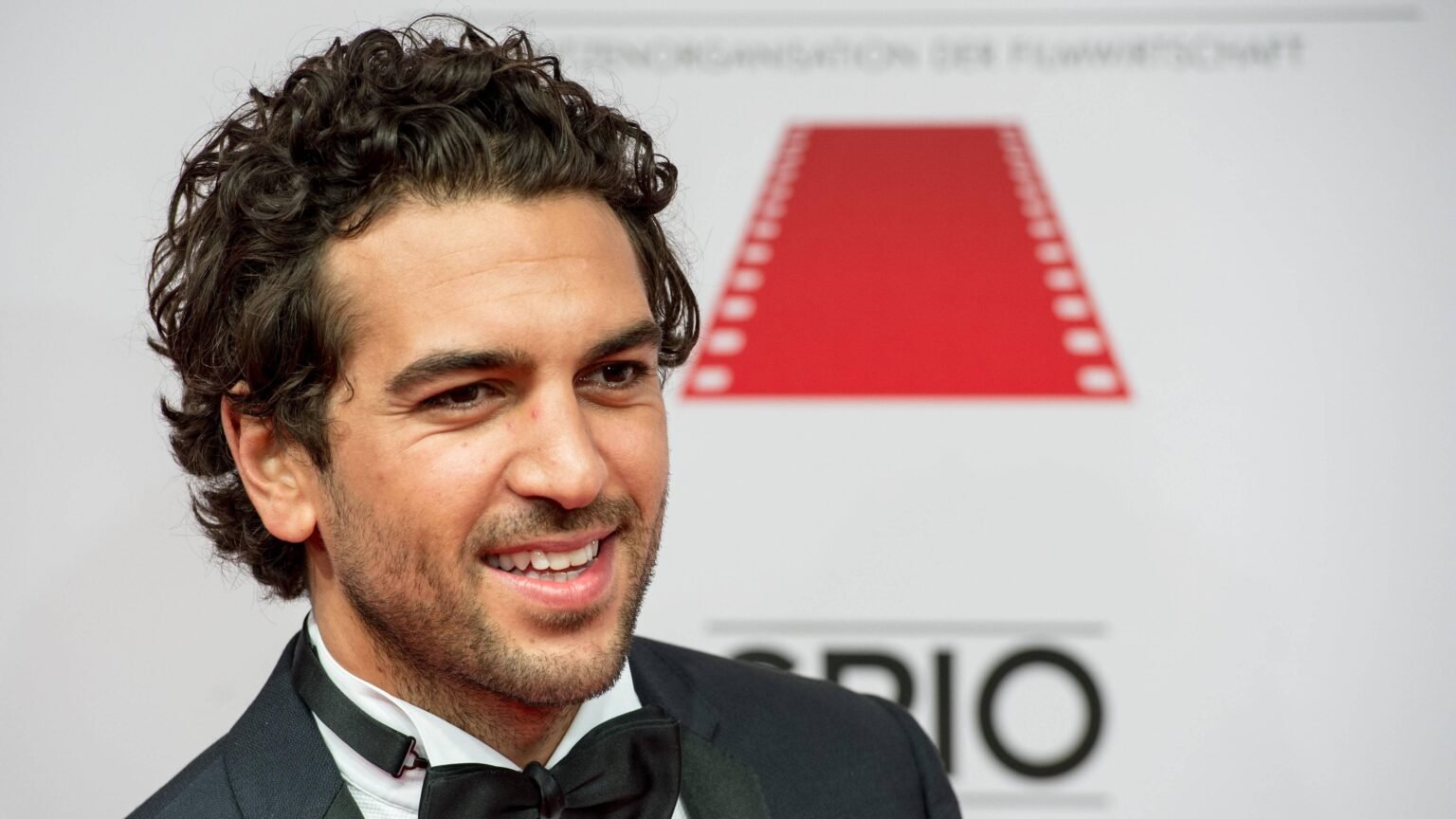 Elyas M’Barek Vermögen: Wie reich ist der deutsche Schauspielstar wirklich? elyas m'barek vermögen